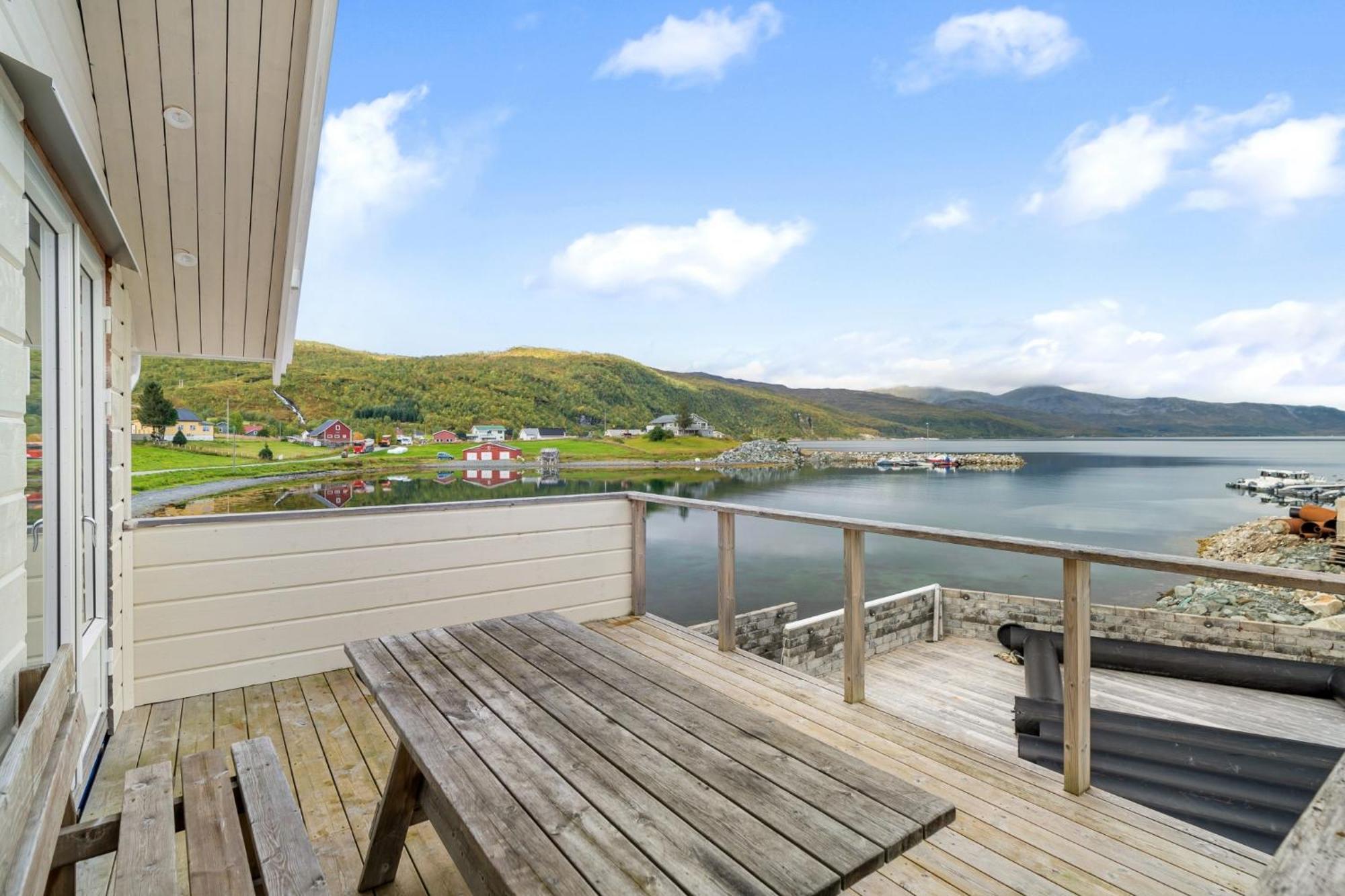 Camp Aurora Villa Karlsøy Kültér fotó